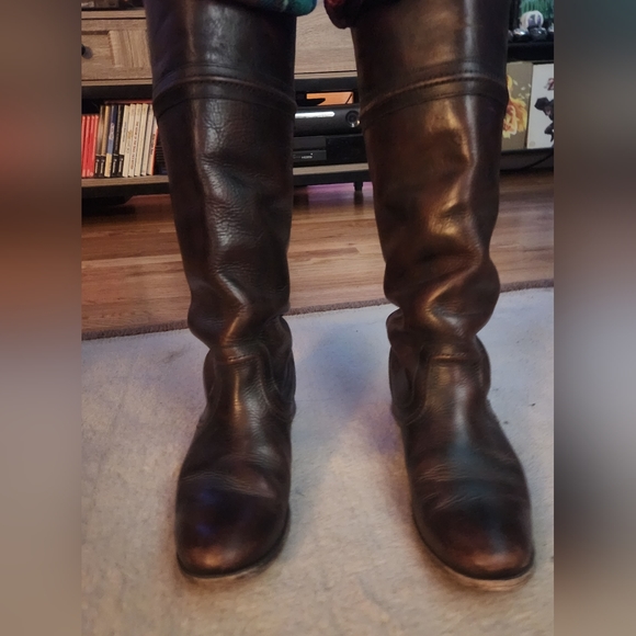 Frye Mellissa Trapunto- 9 - Picture 9 of 10